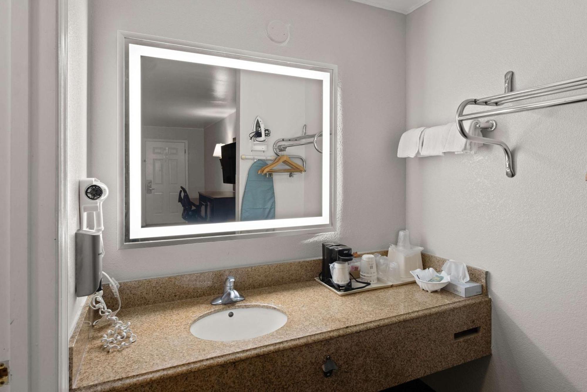 Best Western Executive Inn Grove City Exteriér fotografie