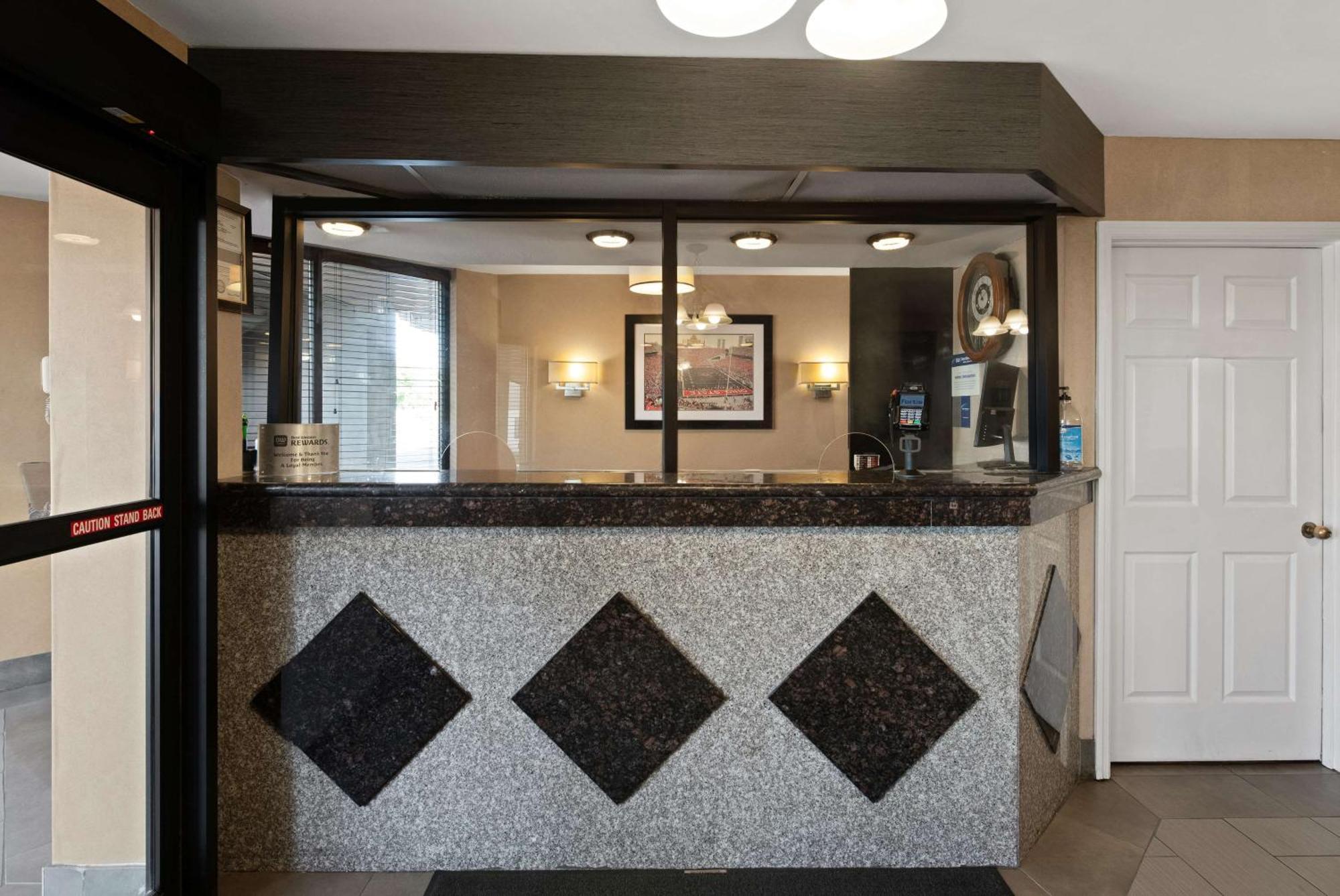 Best Western Executive Inn Grove City Exteriér fotografie
